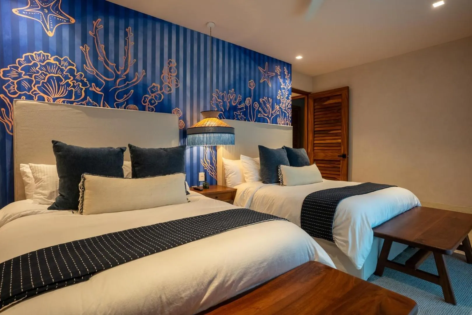 Apartamento 4Br Luxury Beachfront Apt W/ Heated Pool Isla Mujeres